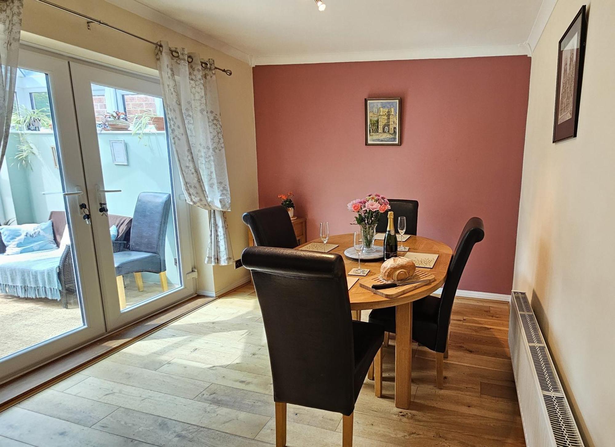 Beckside - Dog Friendly One Bed Home York Bagian luar foto